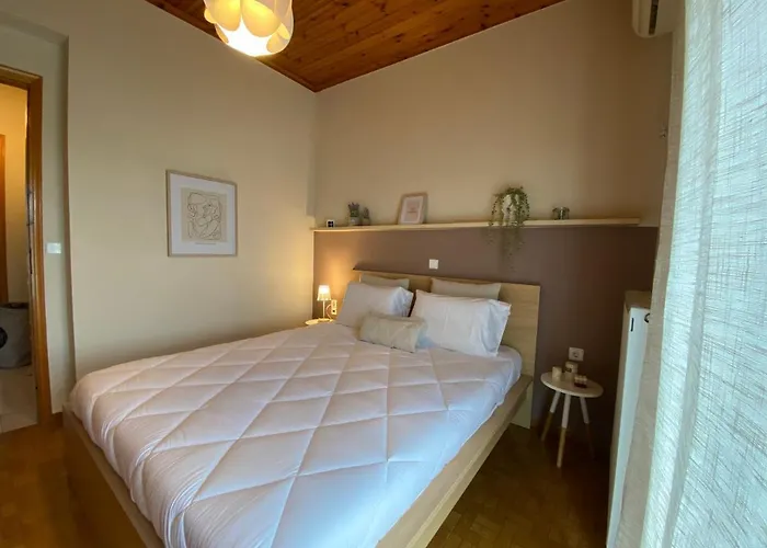 Into The Νεράντζα